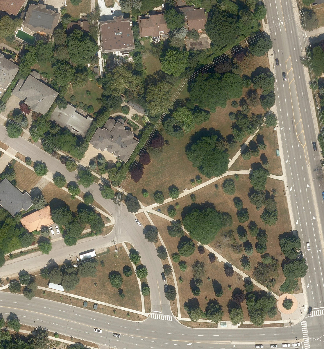 Mike Bela Park, aerial top-down view