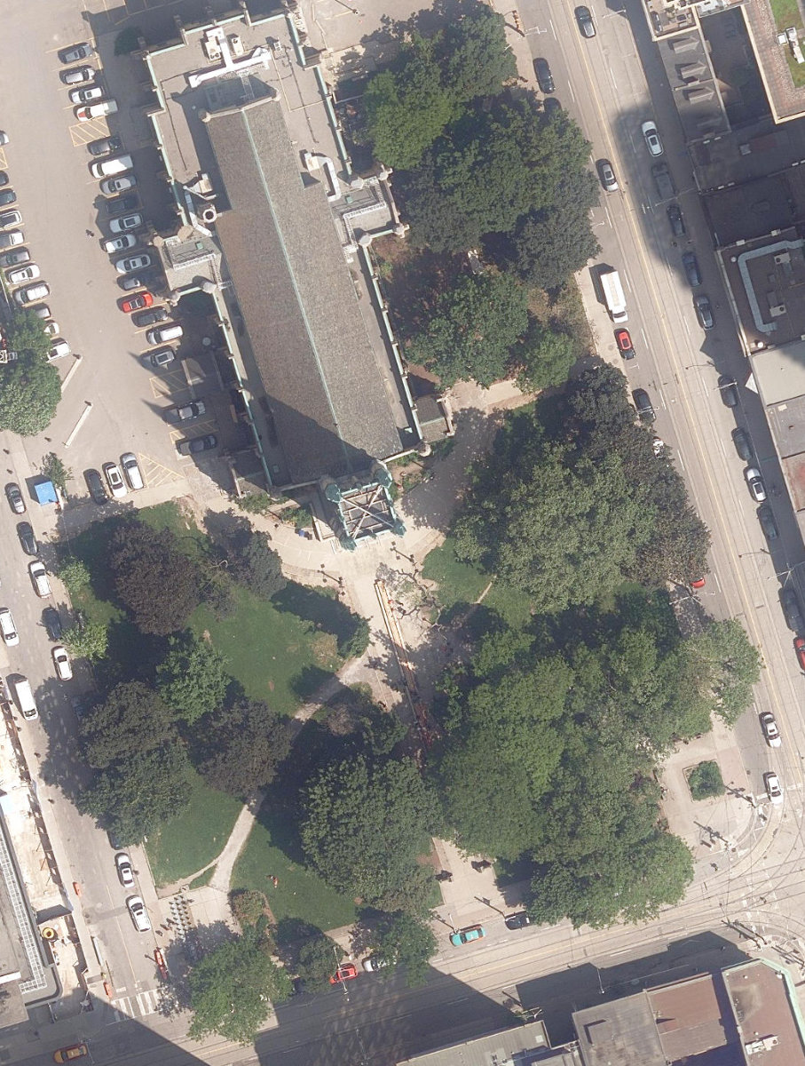 METROPOLITAN UNITED CHURCH GROUNDS - Building Grounds, aerial top-down view