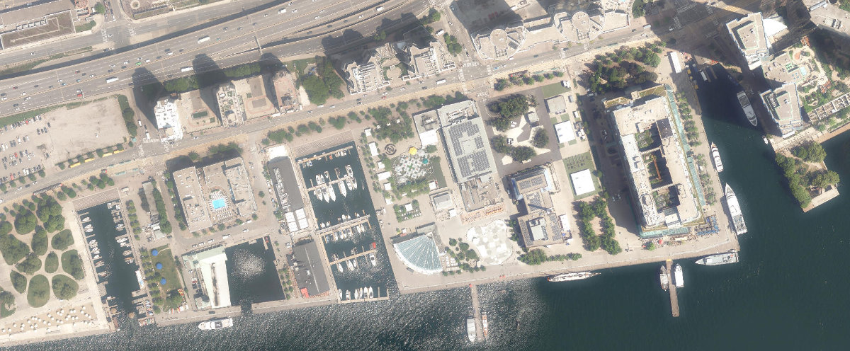 Toronto Waterfront Park, aerial top-down view