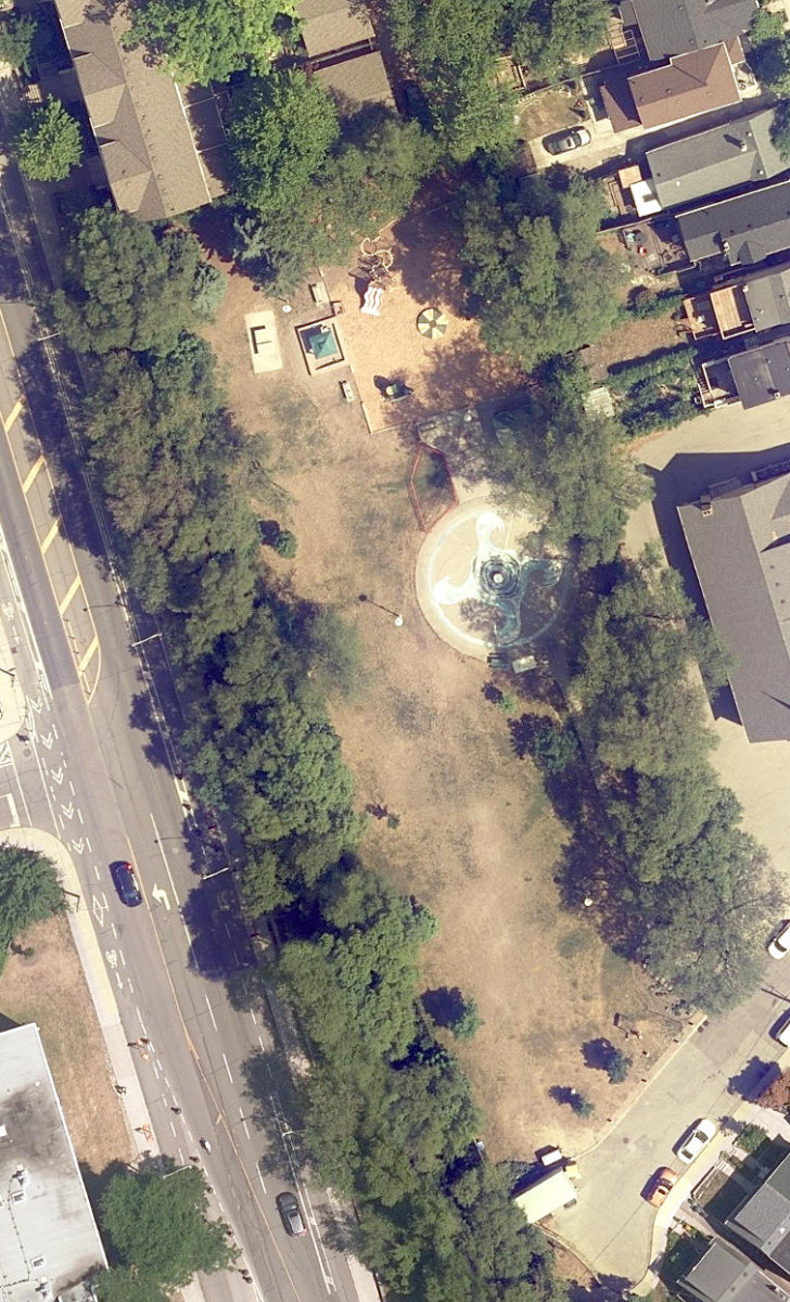 Oakcrest Parkette, aerial top-down view