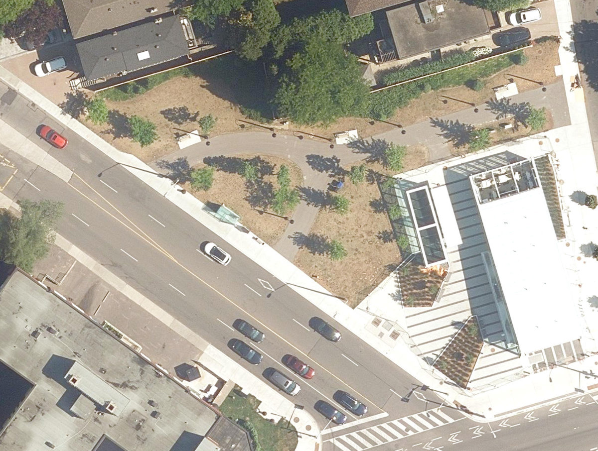 Chaplin Parkette, site photograph
