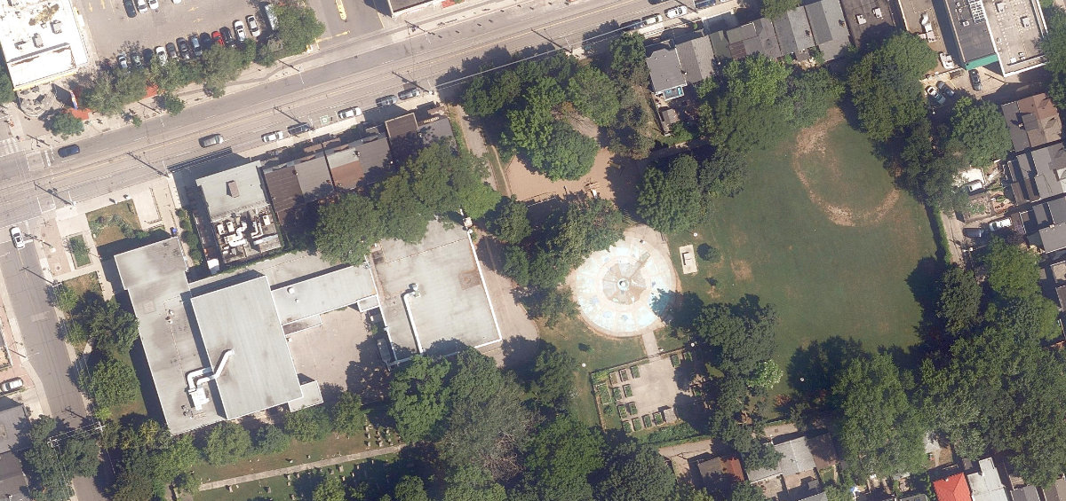 Matty Eckler Playground, aerial top-down view