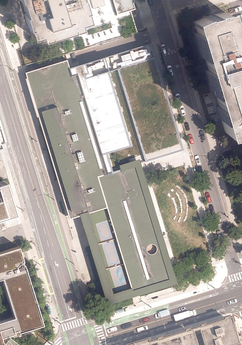 WELLESLEY COMMUNITY CENTRE - Building Grounds, aerial top-down view