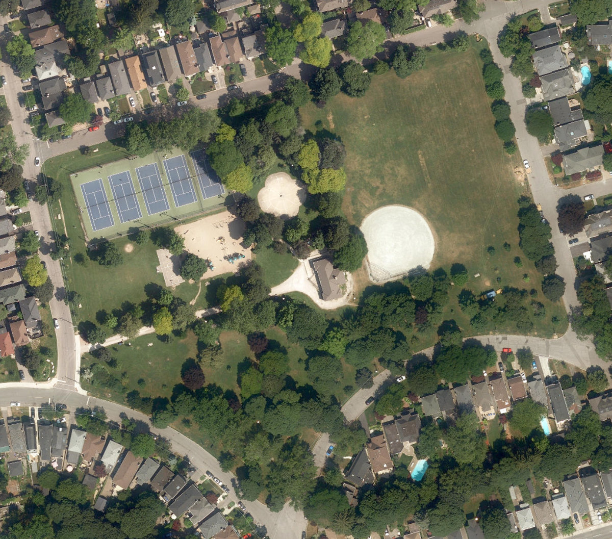 Wanless Park, aerial top-down view