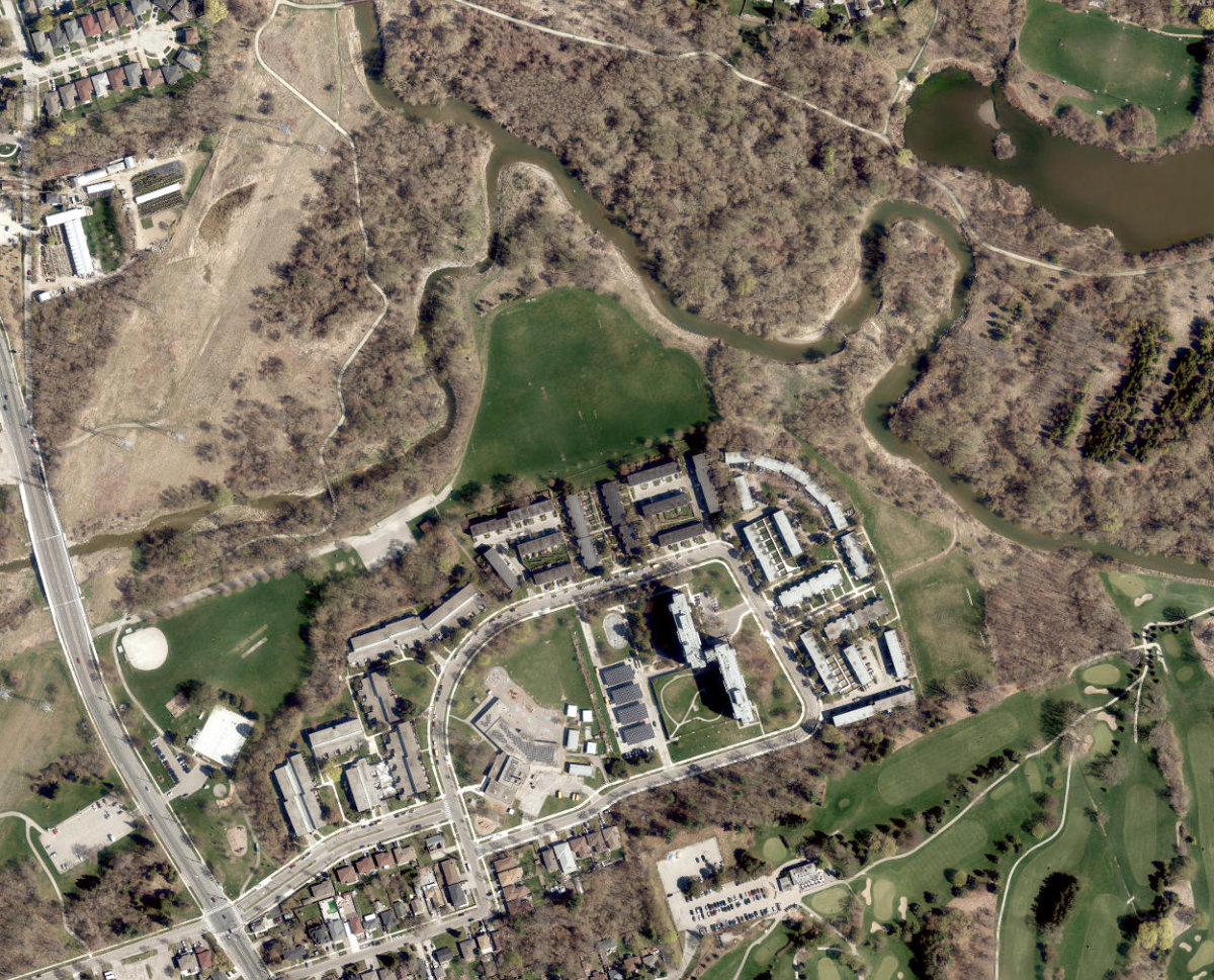 Summerlea Park, aerial top-down view