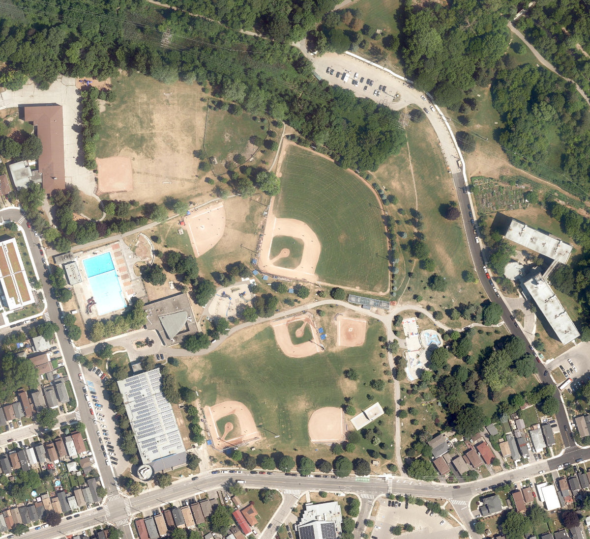 Stan Wadlow Park, aerial top-down view