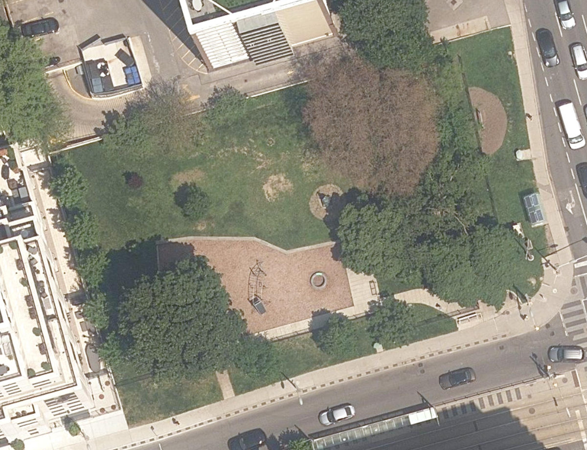 Glenn Gould Park, aerial top-down view