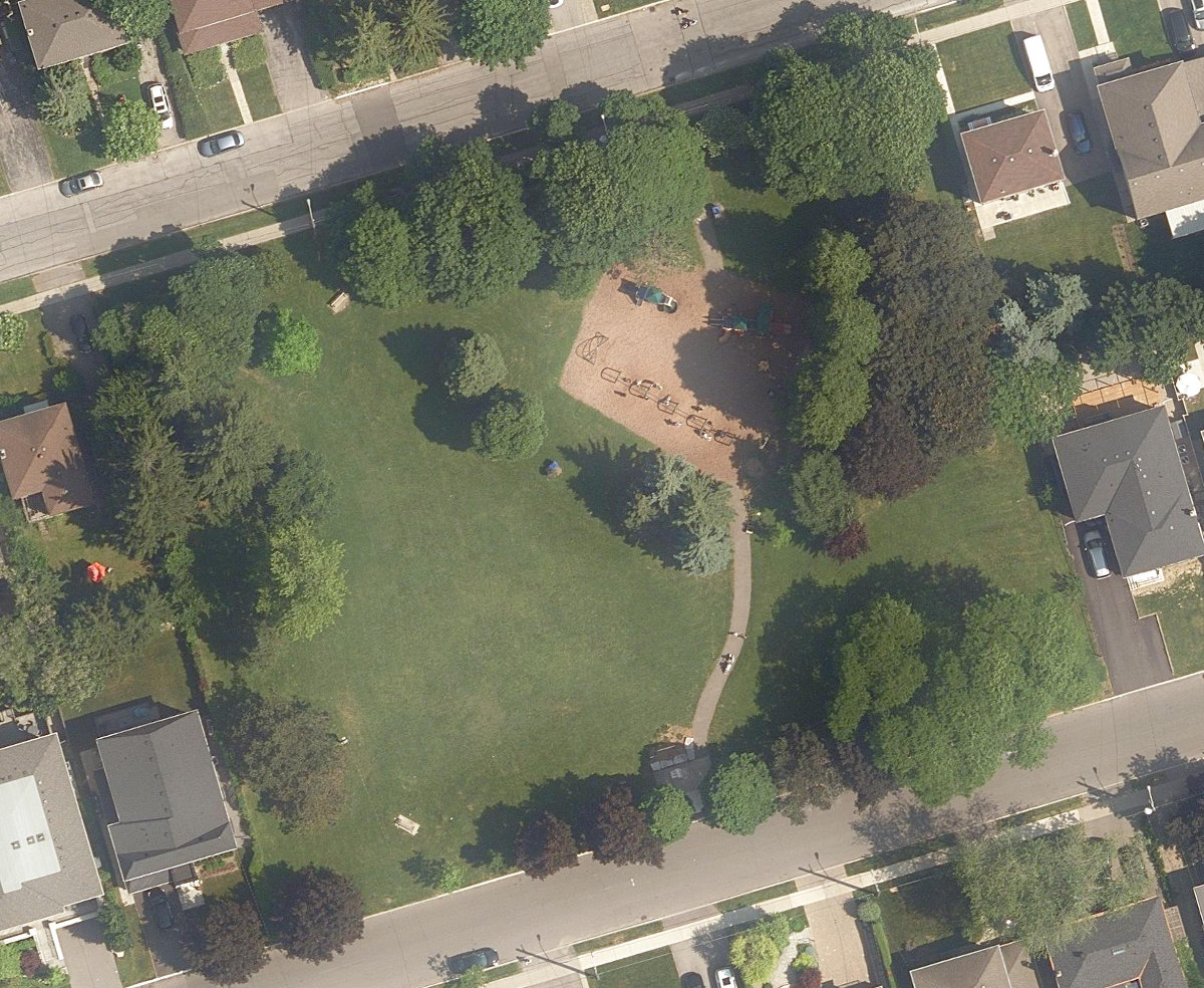 Dell Park, aerial top-down view