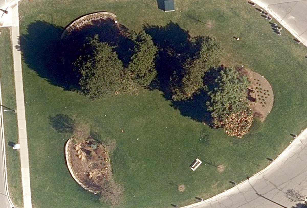Don Lake Parkette, aerial top-down view