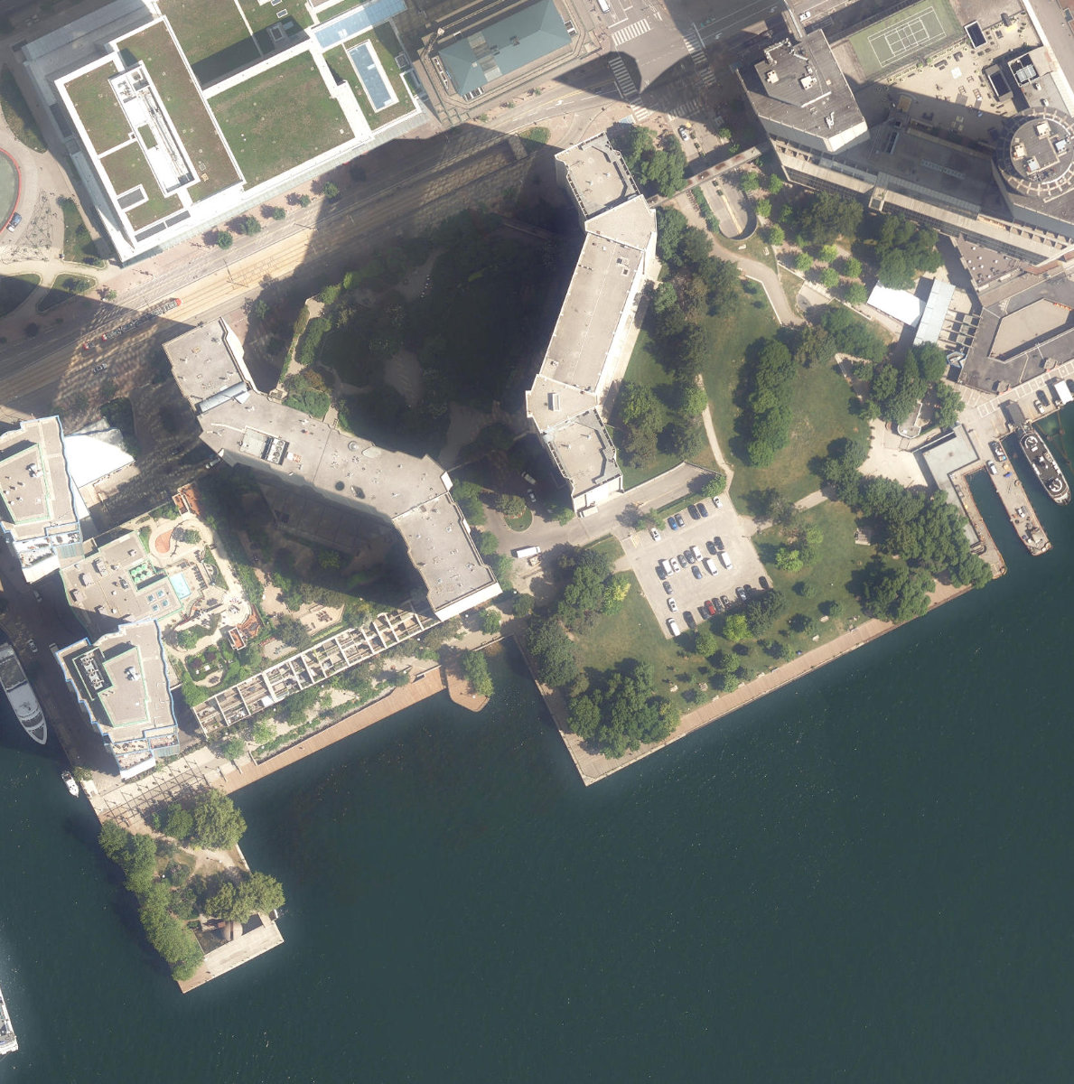 Harbour Square Park Lands, aerial top-down view