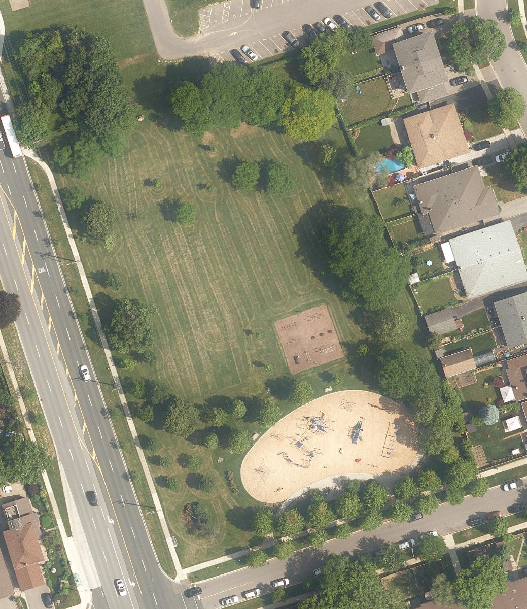 Stonehouse Park, aerial top-down view