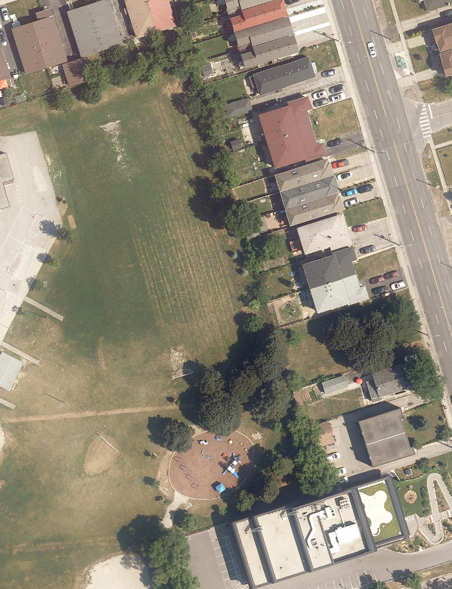 Danforth Gardens Park, aerial top-down view