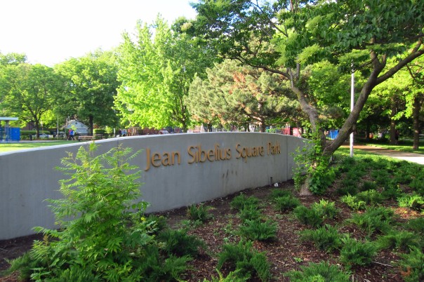 Jean Sibelius Square, site photograph